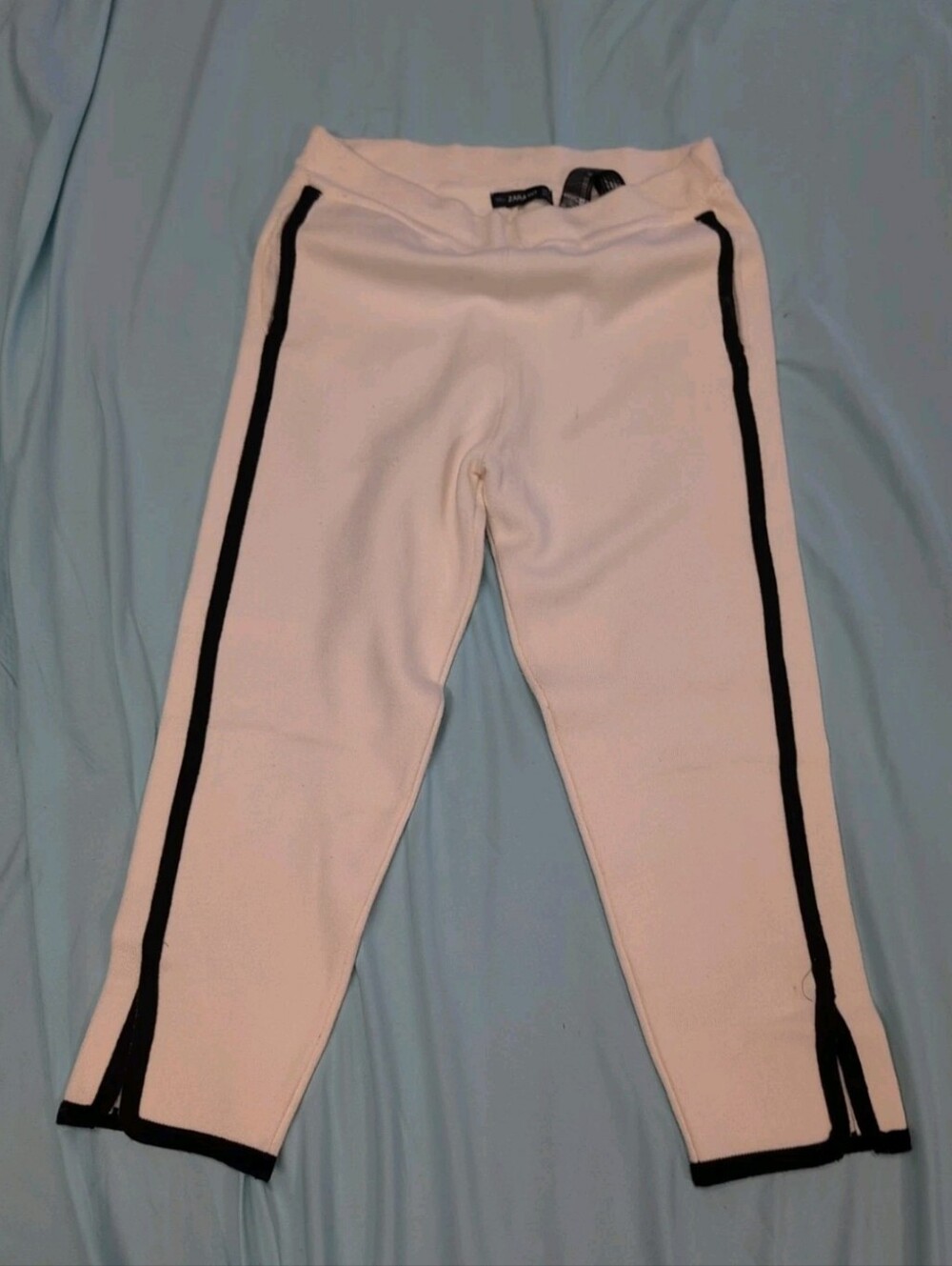 ZARA KNITWEAR White jogging trousers with side stripes Size S